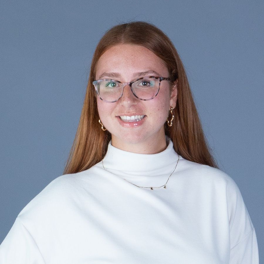 headshot of CHARLEE MUSIAKIEWICZ